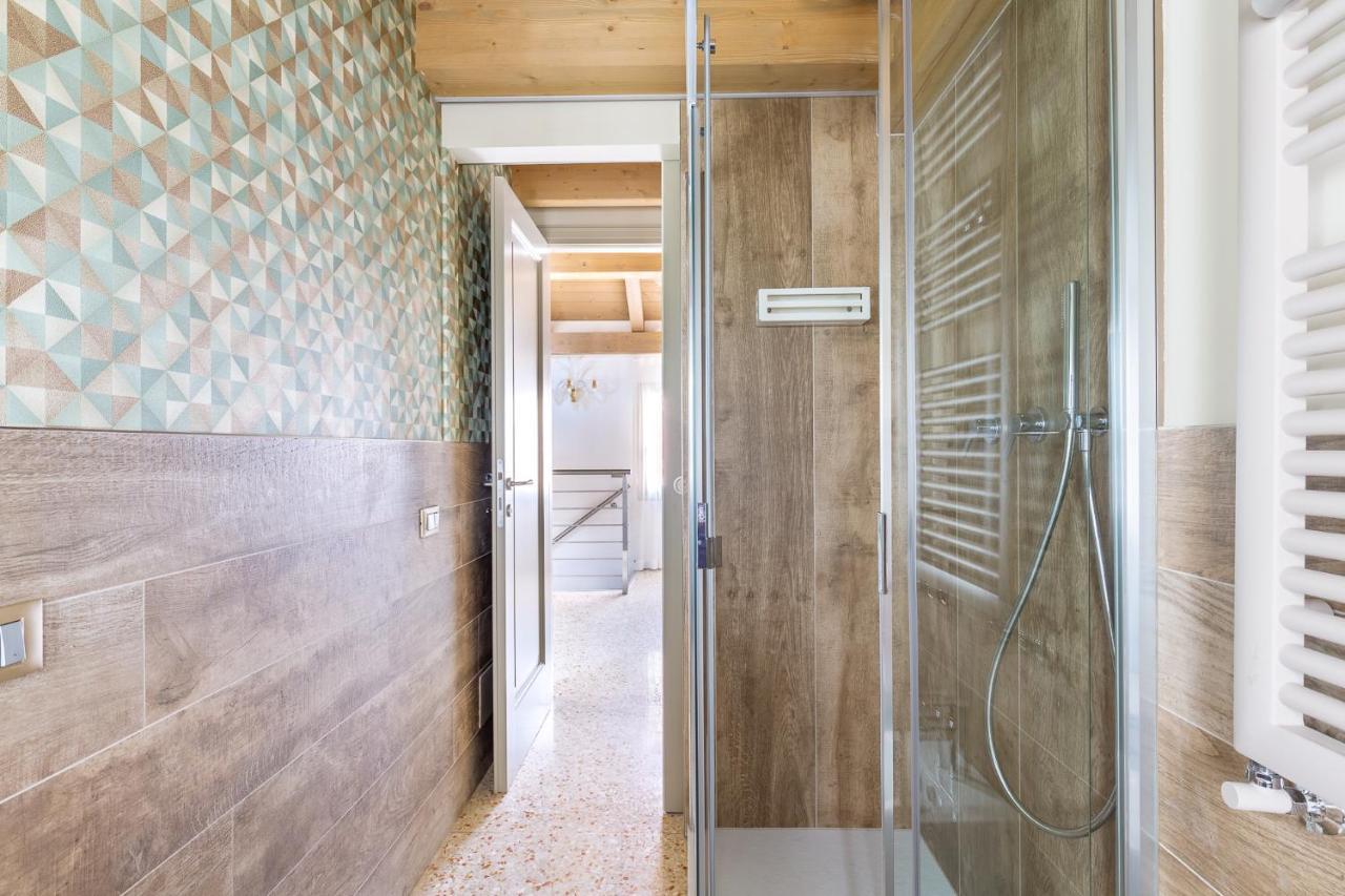 Ca' Cappello Venice Apartment 2 With Canal View ภายนอก รูปภาพ